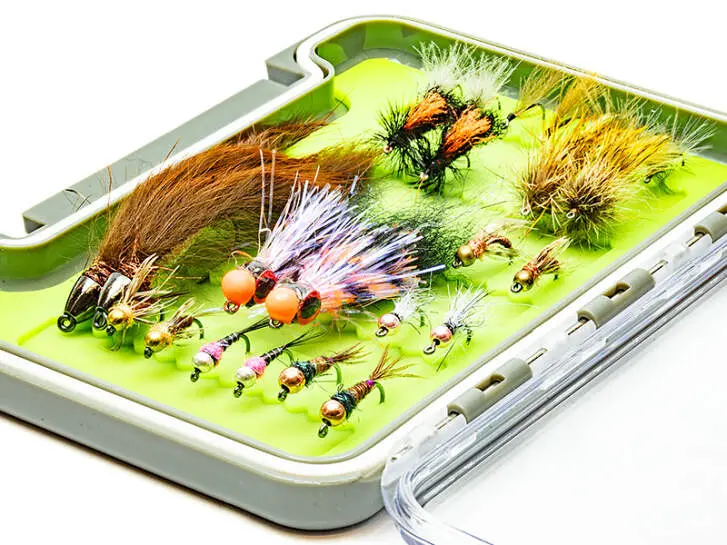 Flies selection hotfly TROUT STANDARD BL - 24 barbless flies with box