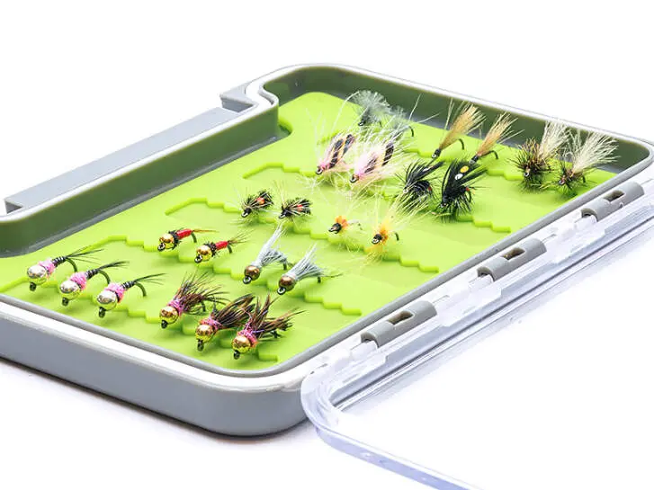 Flies selection hotfly GRAYLING STANDARD BL - 24 barbless flies with box