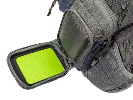 Vest hotfly EXPERT V3 with integrated backpack